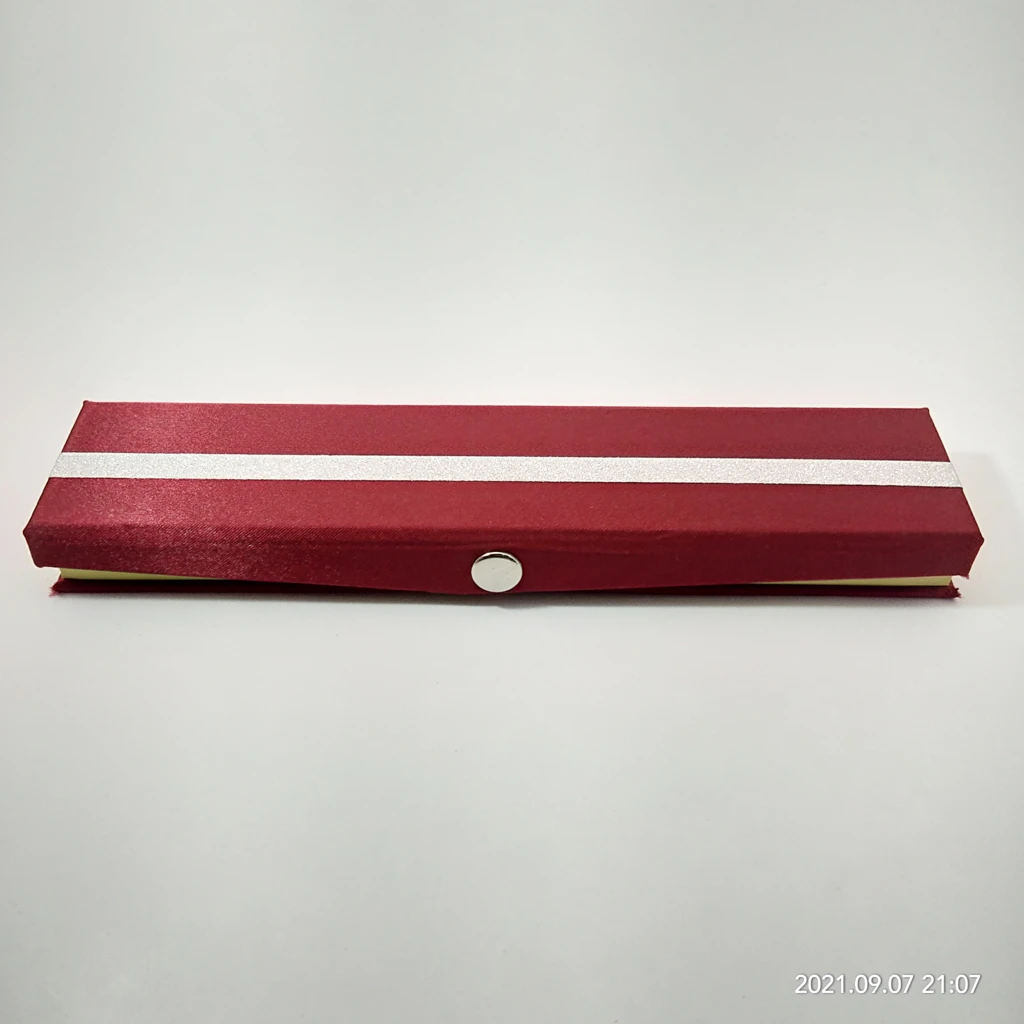 jewellery box maroon satin strip medium chain