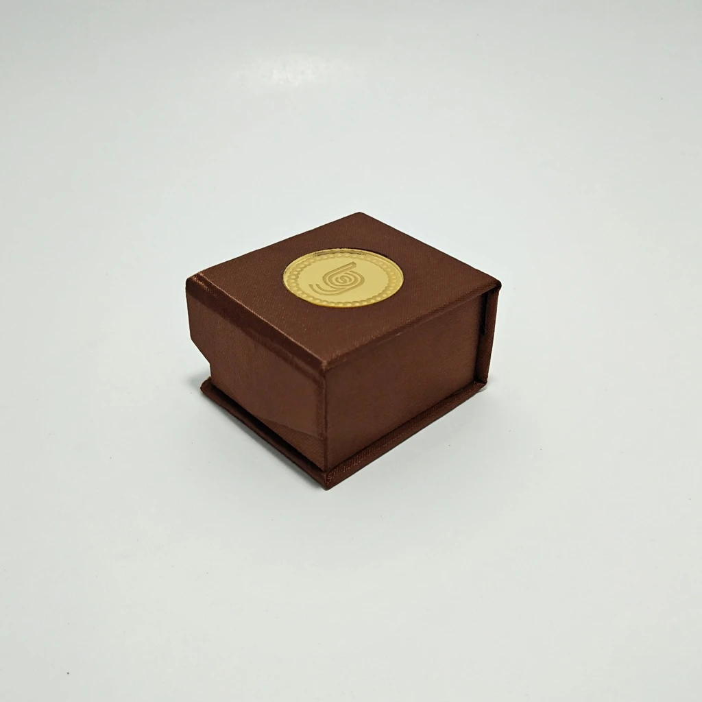 brown paper acrylic velvet ring